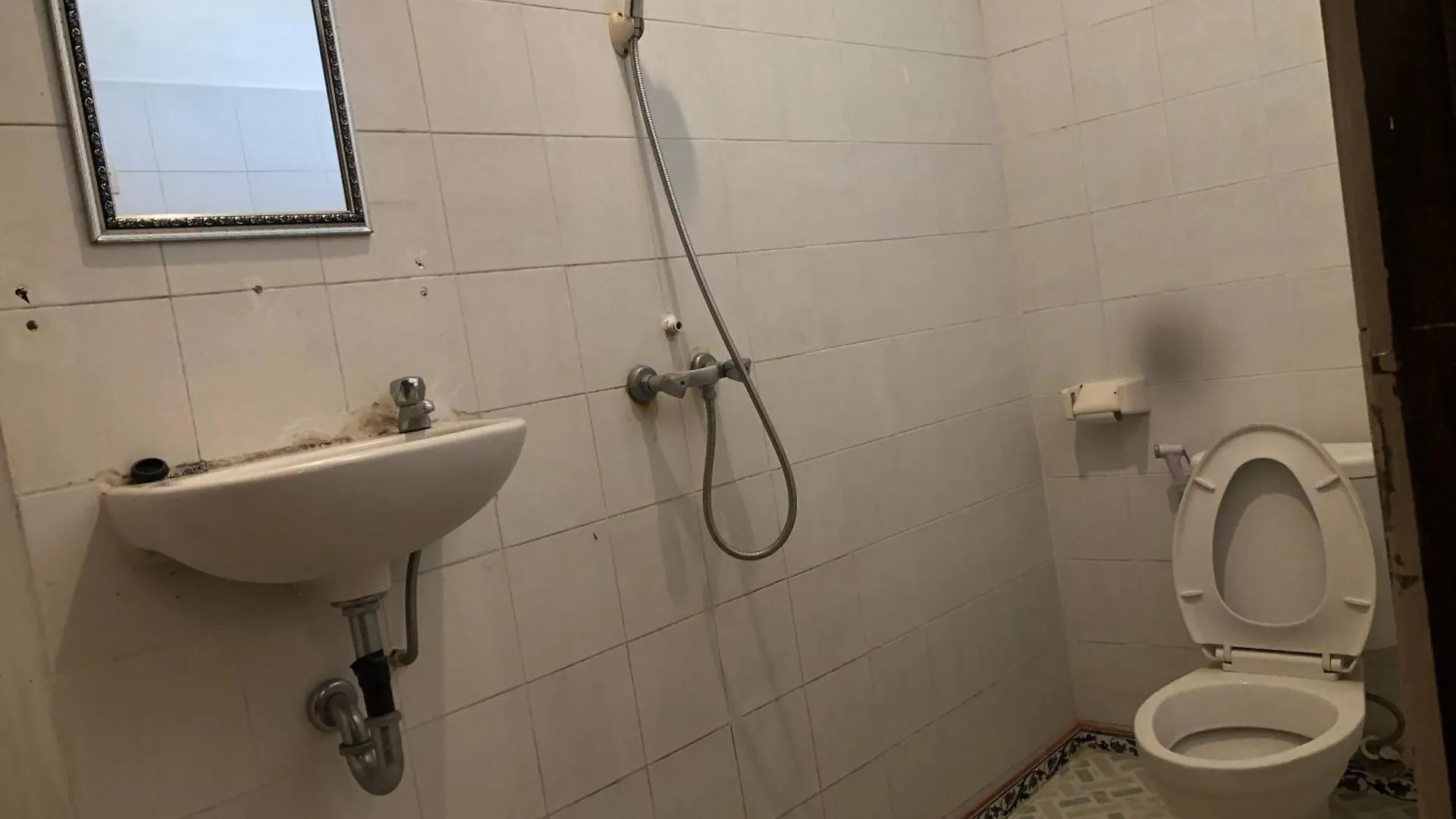 民宿 1Bd Guest House In Family Compound1, 15 Minute Walk To Yoga Barn 乌布